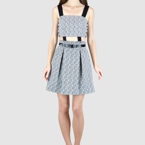 Robe évasée transformable