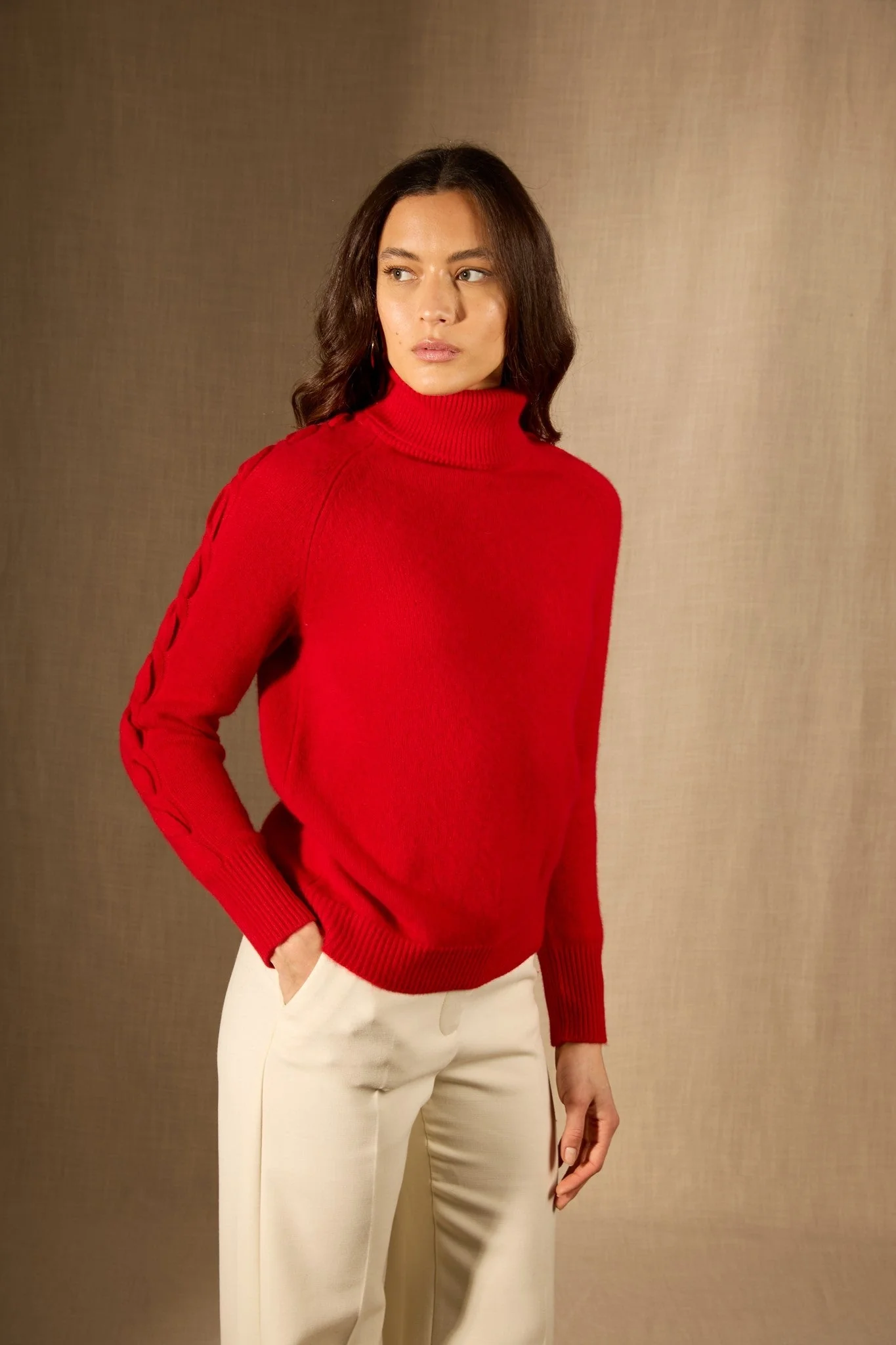 ALBANY pull col roulé 4 fils rouge 100% cachemire – Image 2