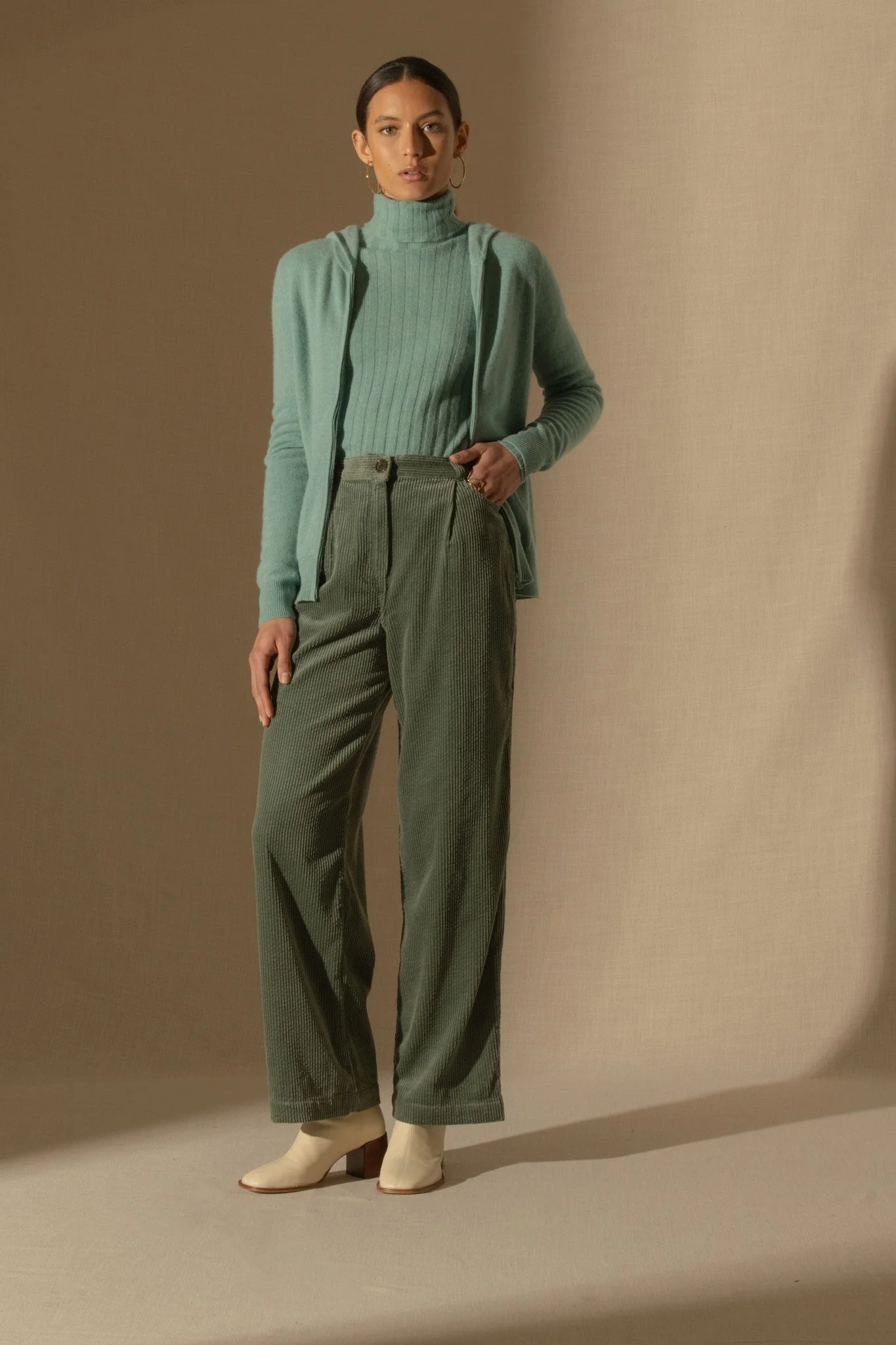 EMMA gilet zippé capuche vert chiné 100% cachemire – Image 2